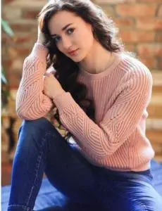 Elite escort service in Sonhaula for home and hotel visits